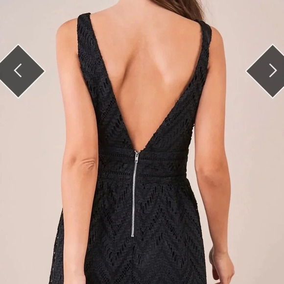 SUGAR+LIPS All My Love Women's Plunging Neck Lace Mini Dress  Black Pleats Small - Picture 3 of 13